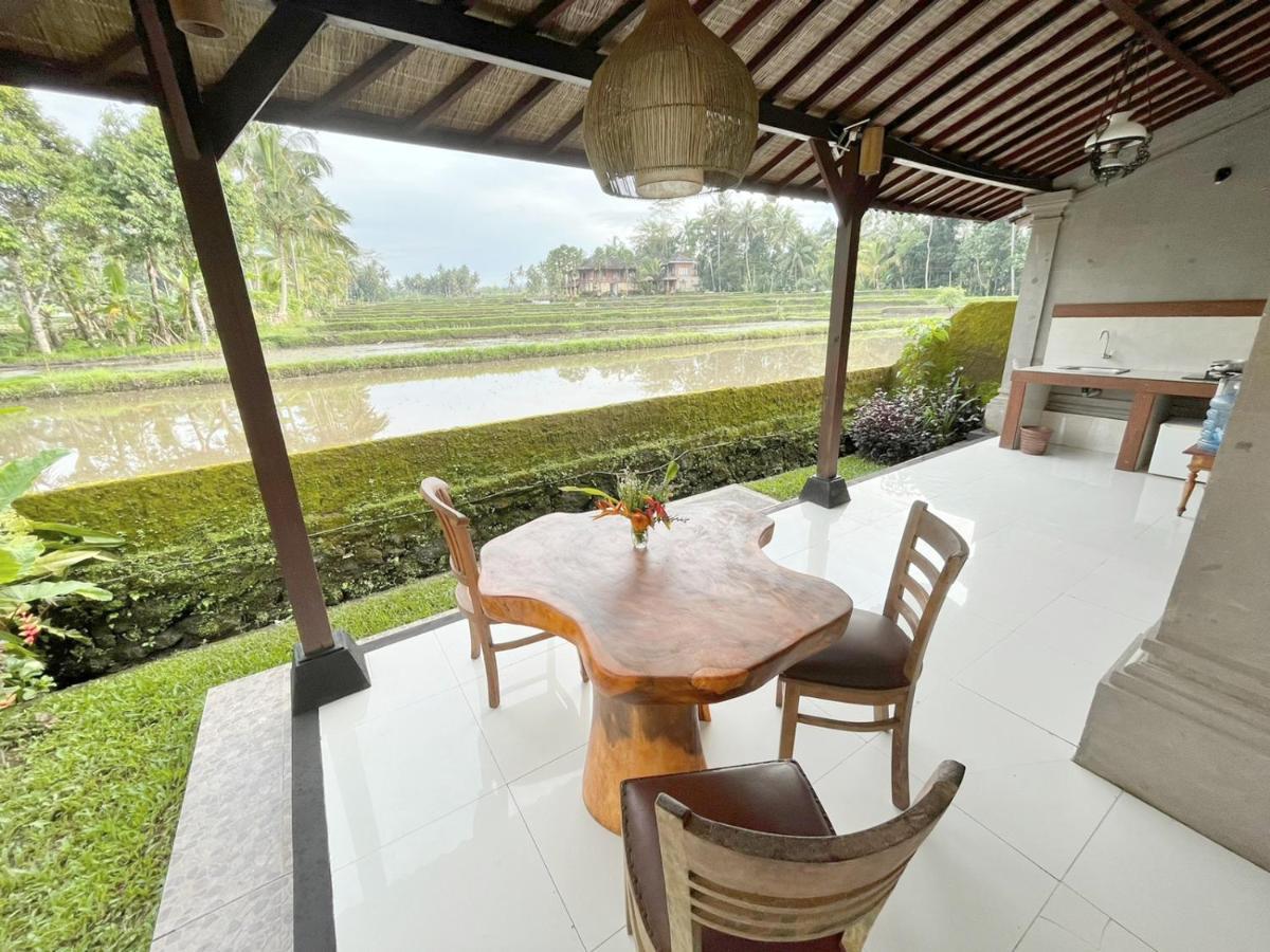 Intan Villa & Suite Ubud エクステリア 写真