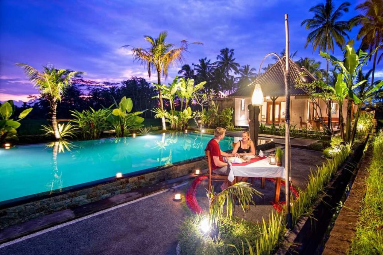 Intan Villa & Suite Ubud エクステリア 写真